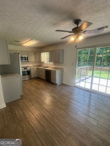 105 Fox Trail Place, Mcdonough, GA 30252