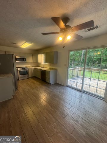 105 Fox Trail Place, Mcdonough, GA 30252