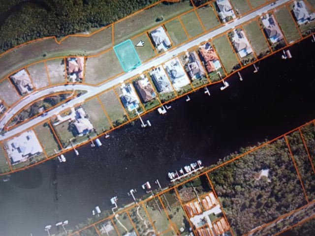 186 SE Fiore Bello, Port St Lucie, FL 34952