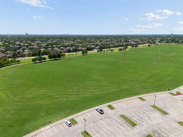 6 Lemon Cove, Lucas, TX 75002