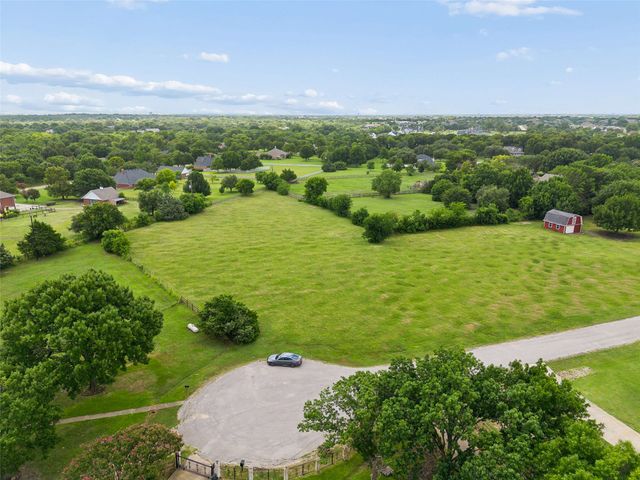6 Lemon Cove, Lucas, TX 75002