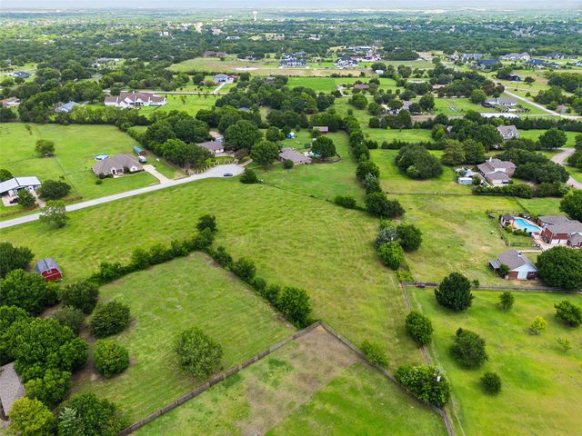 6 Lemon Cove, Lucas, TX 75002