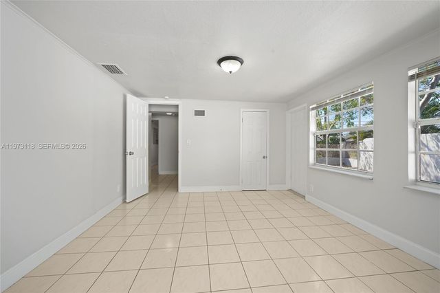 3861 NW 6th Ct, Lauderhill, FL 33311