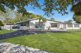 3861 NW 6th Ct, Lauderhill, FL 33311