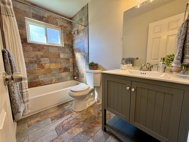 6924 Belton Street, Garden City, MI 48135