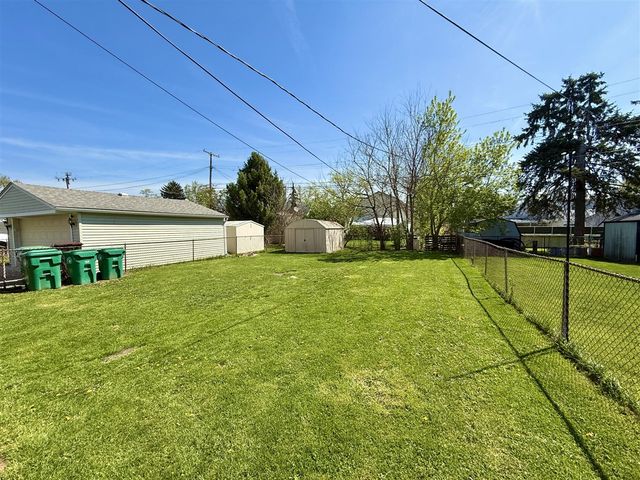 6924 Belton Street, Garden City, MI 48135