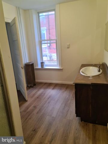 542 SALEM AVE, Hagerstown, MD 21740