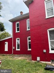 542 SALEM AVE, Hagerstown, MD 21740