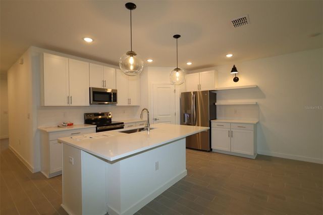 4272 SW 141 LANE, Ocala, FL 34473