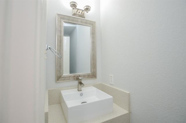 2219 Gable Hollow Lane, Katy, TX 77450