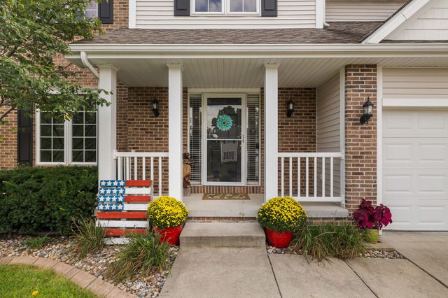 14418 Oak Brook Drive, Urbandale, IA 50323