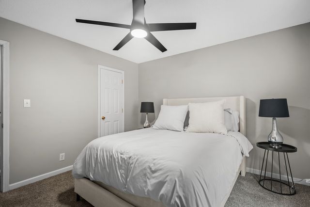 1691 Barrywood Cir, E, Clarksville, TN 37042