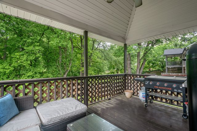 1691 Barrywood Cir, E, Clarksville, TN 37042