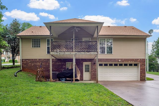 1691 Barrywood Cir, E, Clarksville, TN 37042