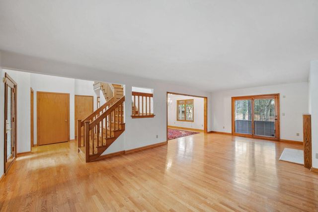 110 Whieldon Lane, Columbus, OH 43085