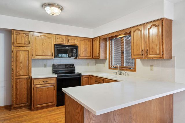 110 Whieldon Lane, Columbus, OH 43085