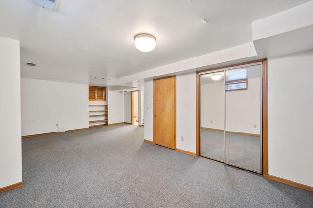 110 Whieldon Lane, Columbus, OH 43085