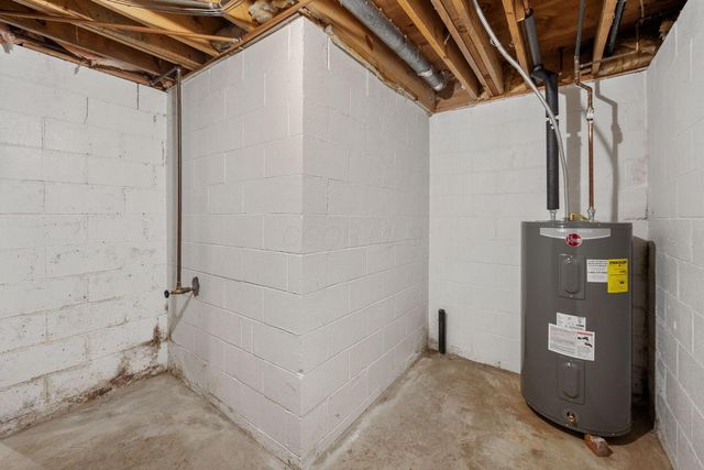 110 Whieldon Lane, Columbus, OH 43085