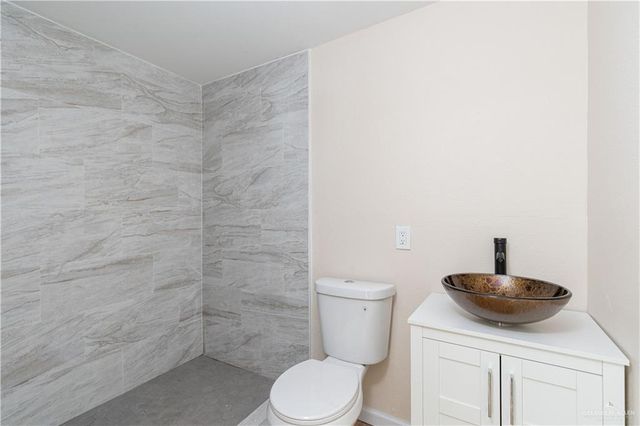 609 Elma Street, Weslaco, TX 78596