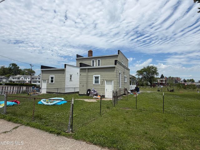 627 Walbridge Avenue, Toledo, OH 43609