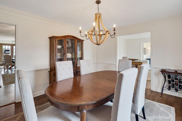 8345 GLEN MEADOW LN, Germantown, TN 38138