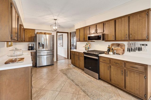 8345 GLEN MEADOW LN, Germantown, TN 38138