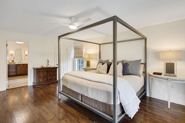 8345 GLEN MEADOW LN, Germantown, TN 38138