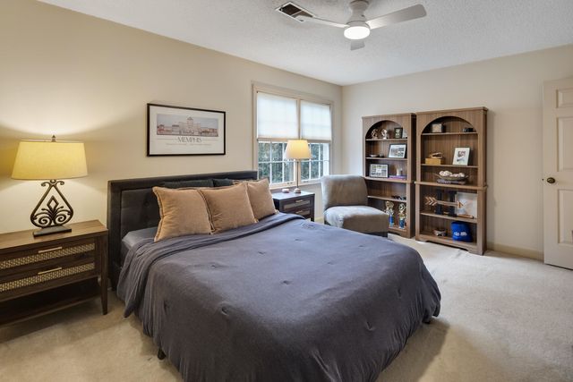 8345 GLEN MEADOW LN, Germantown, TN 38138