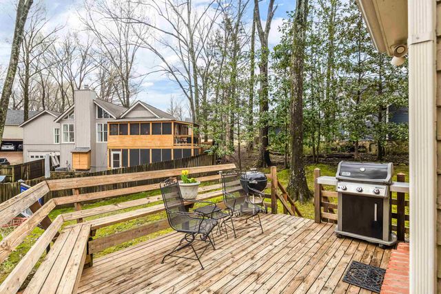 8345 GLEN MEADOW LN, Germantown, TN 38138