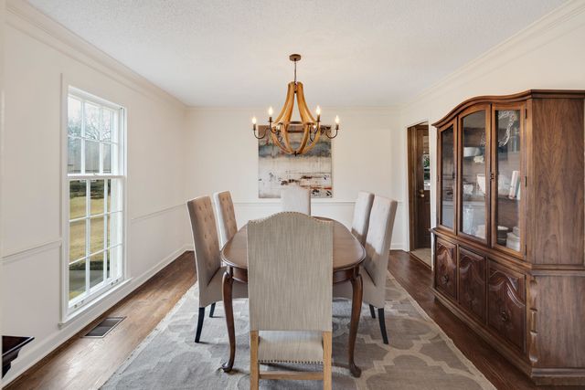 8345 GLEN MEADOW LN, Germantown, TN 38138