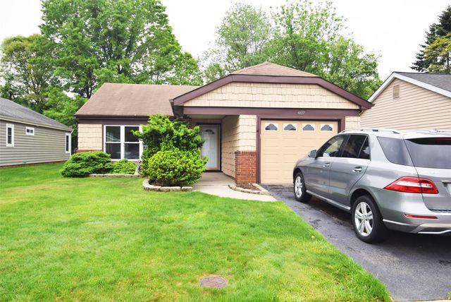 407 Belfast Lane, Ridge, NY 11961