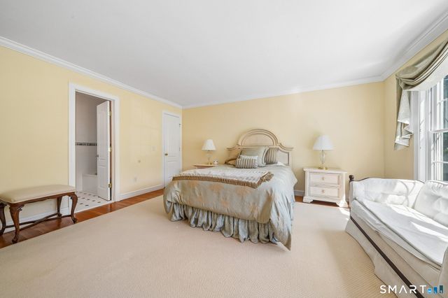 132 East Hunting Ridge Road, Stamford, CT 06903