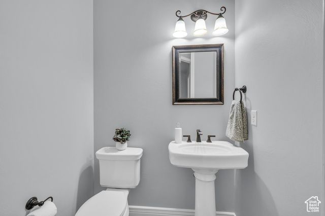 587 E AMIATA WAY, Washington, UT 84780