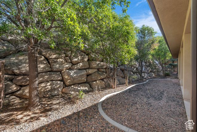 587 E AMIATA WAY, Washington, UT 84780