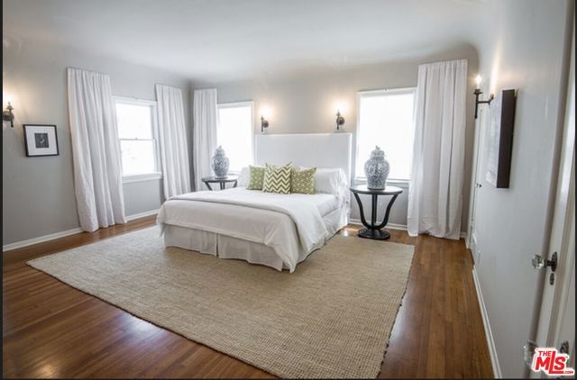 150 S Orange Drive, Los Angeles, CA 90036