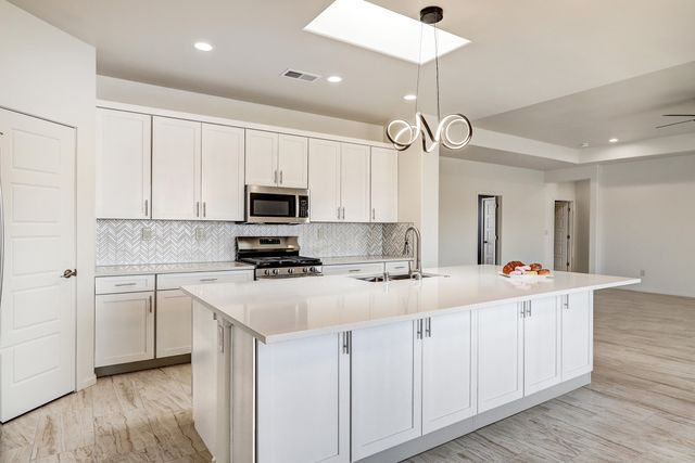 509 12th Avenue SE, Albuquerque, NM 87124