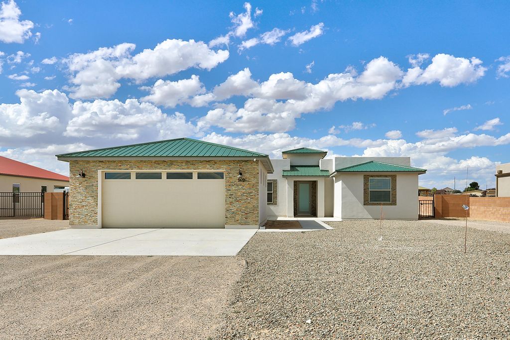 509 12th Avenue SE, Albuquerque, NM 87124