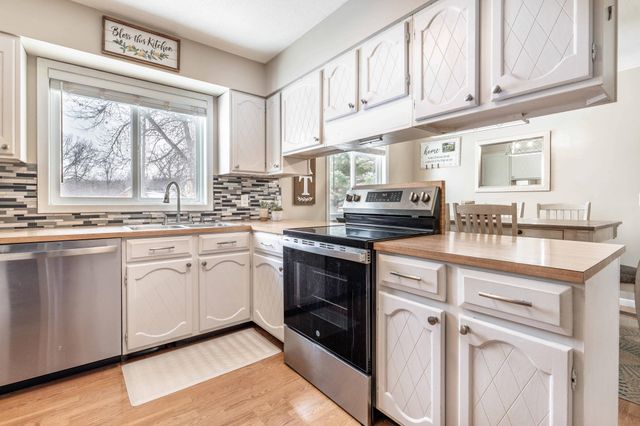 1224 Lenore Way, Fergus Falls, MN 56537