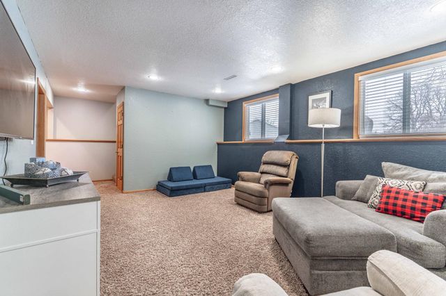 1224 Lenore Way, Fergus Falls, MN 56537