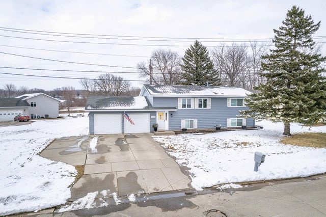 1224 Lenore Way, Fergus Falls, MN 56537