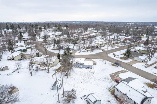 1224 Lenore Way, Fergus Falls, MN 56537