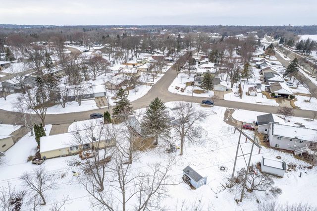 1224 Lenore Way, Fergus Falls, MN 56537