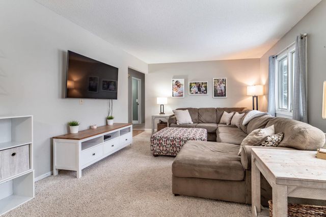 1224 Lenore Way, Fergus Falls, MN 56537