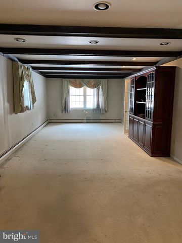 659 ROBERTS AVE, Glenside, PA 19038