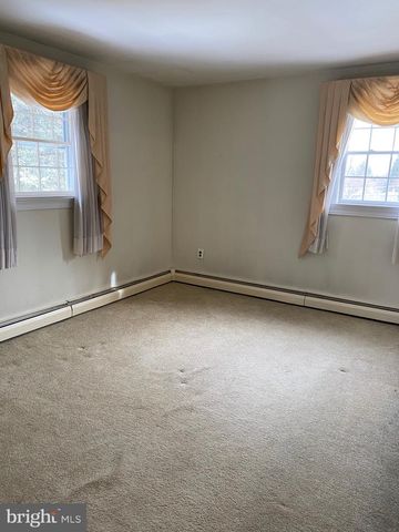 659 ROBERTS AVE, Glenside, PA 19038