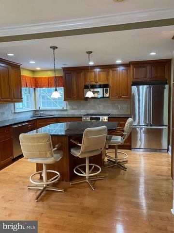 659 ROBERTS AVE, Glenside, PA 19038