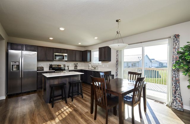 2409 Sunview Drive, Granger, IA 50109