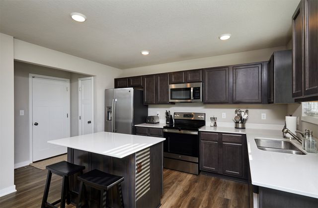 2409 Sunview Drive, Granger, IA 50109