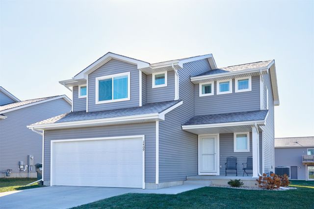 2409 Sunview Drive, Granger, IA 50109