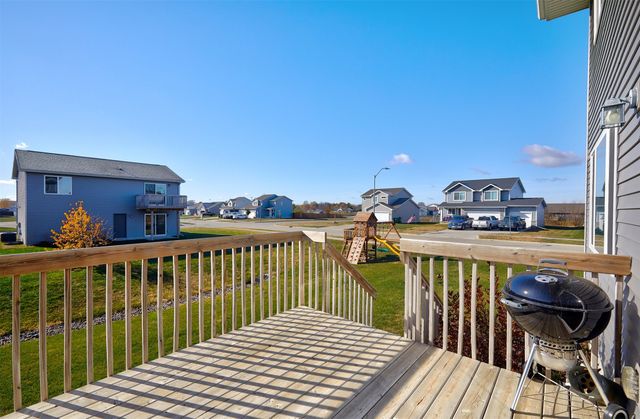 2409 Sunview Drive, Granger, IA 50109